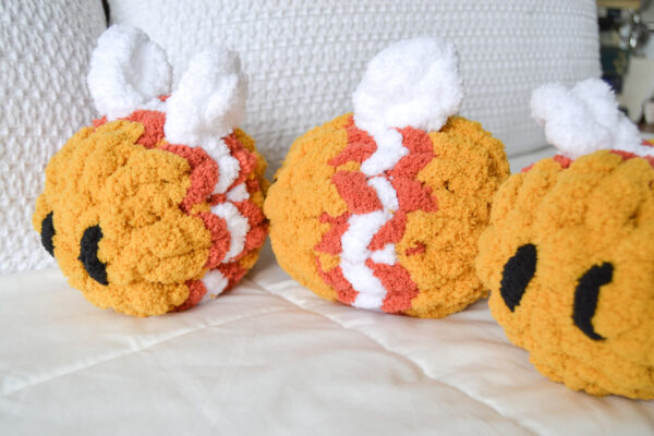 Pumpkin Spice Beatrice the Bumblebee - Image 5